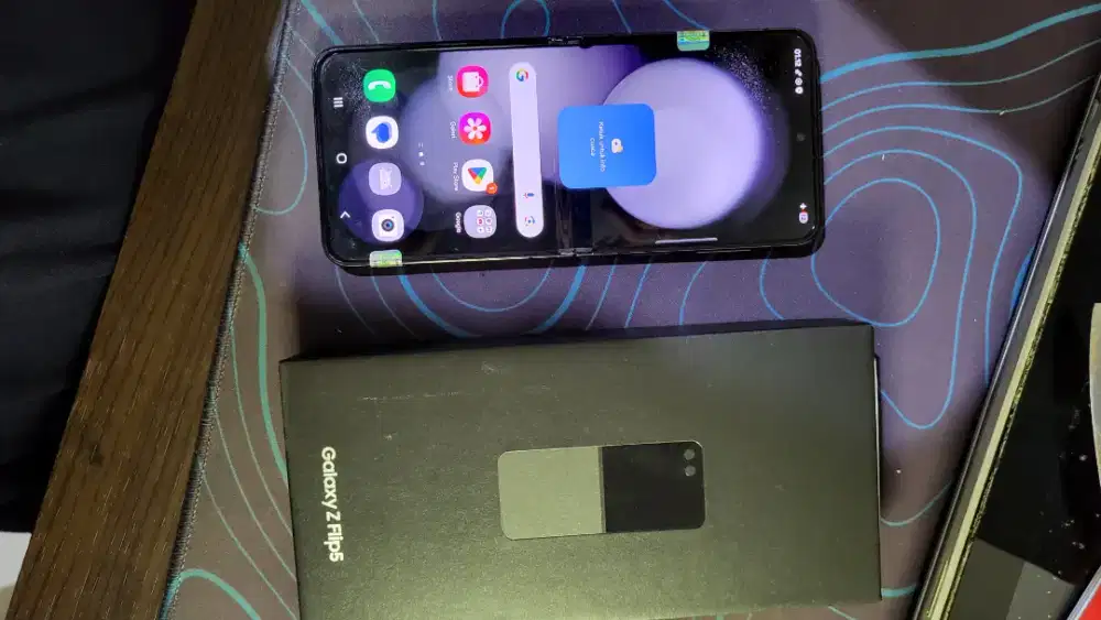 Samsung Z flip 5 8/512GB minus