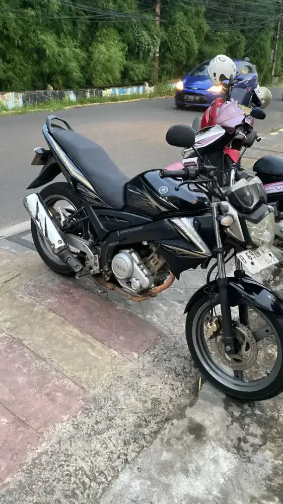Dijual cepat yamaha vixion 2010 (NEGO SAMBIL NGOPI)