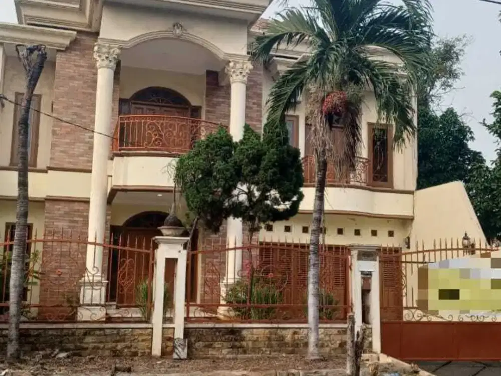 Disewakan rumah murah bagus & mewah 2lantai di Taman Modern Cakung