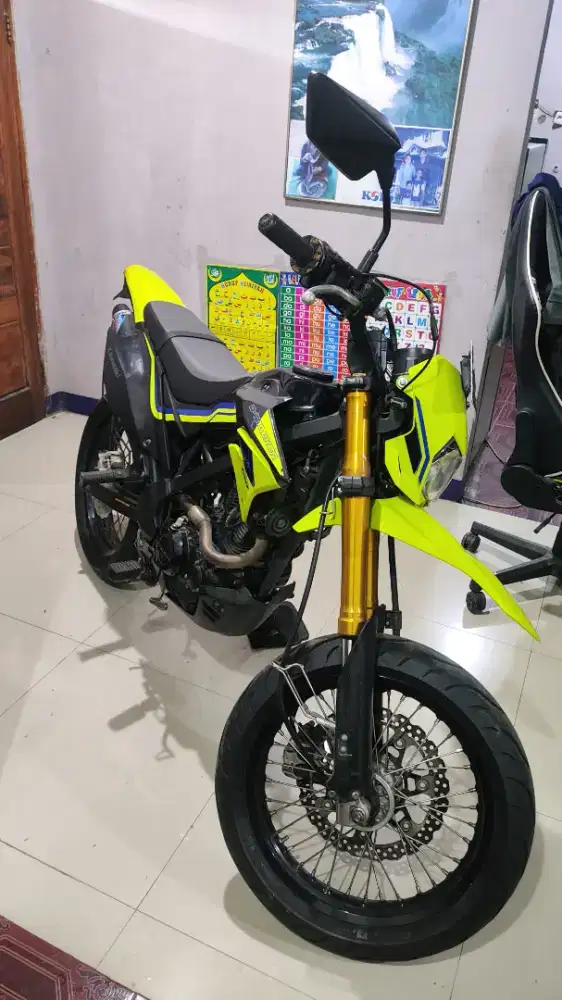 Kawasaki D-Tracker SE 2021