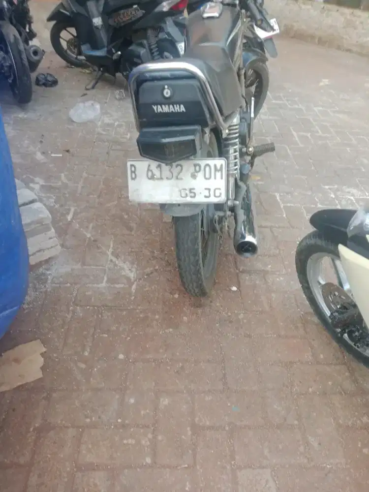 Jual apa ada nya, SS lengkap, (BPKB ) lg sekolah.