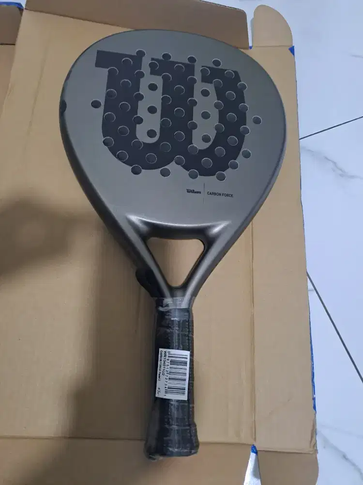 Dijual Raket padel kondisi baru
