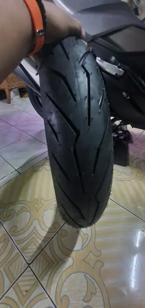 Ban pirelli diablo rosso sport 120/70 17