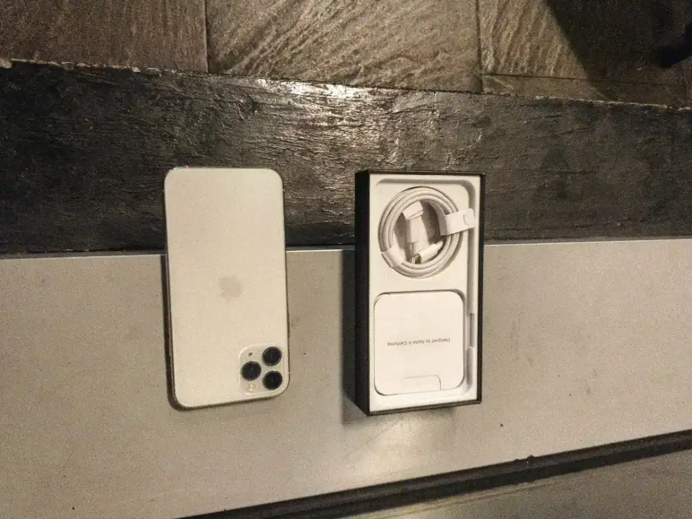 Iphone 11 pro 256gb karna baru semua