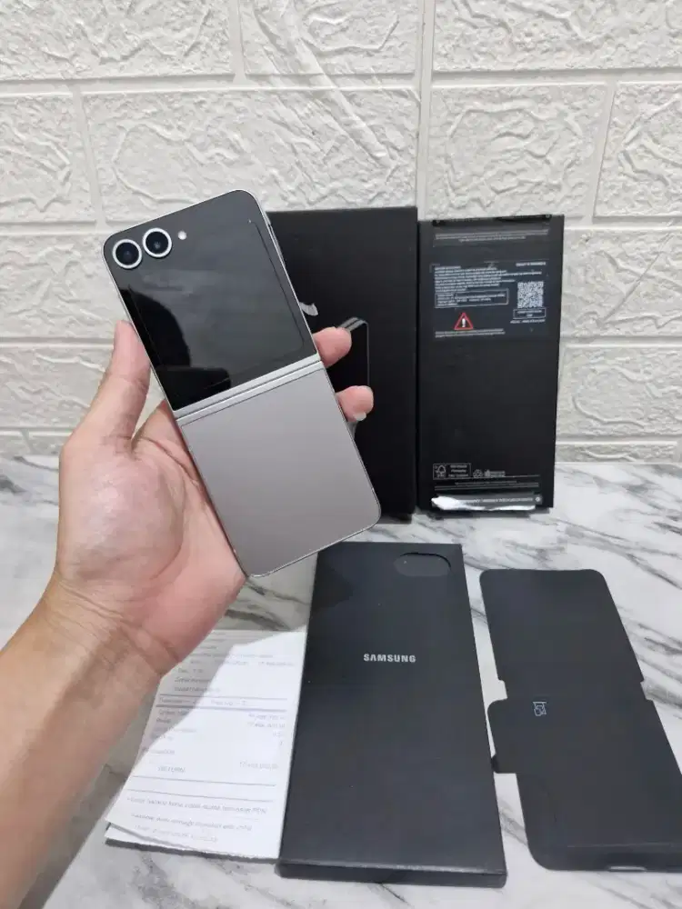 Samsung Zflip 6 Flip 6 12/256gb SEIN Silver mulus l