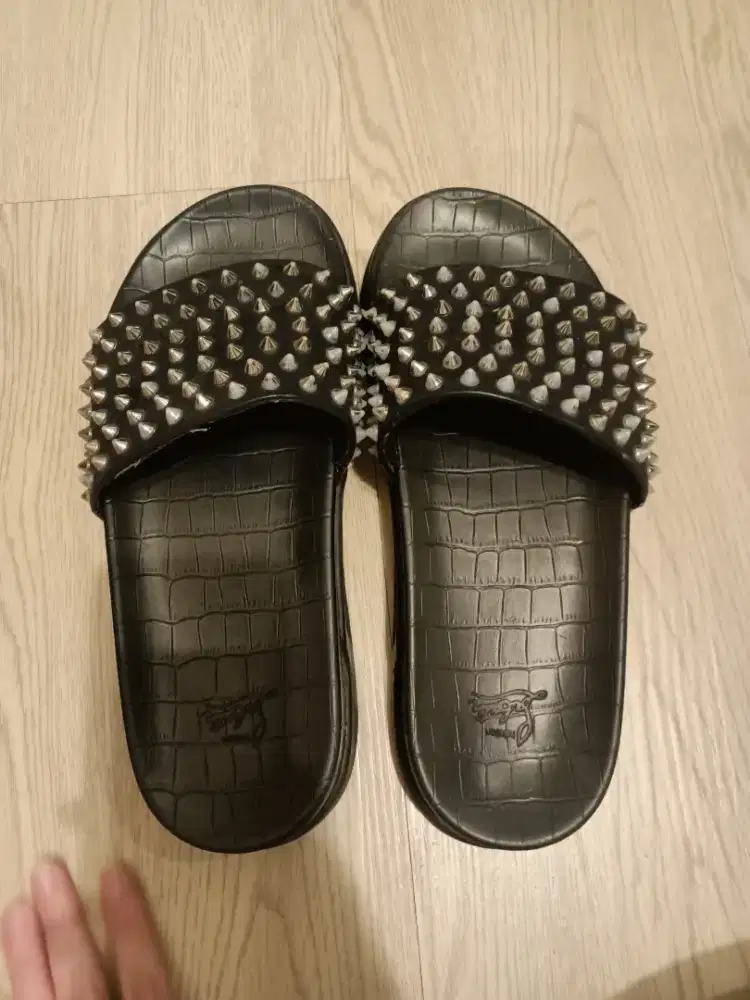 Jual cepat sandal lbtn size 41