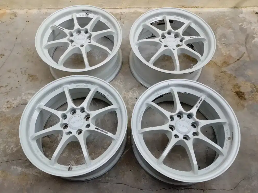 Jual/T.t Velag Ce 28 Ring 16 Second White Glossy