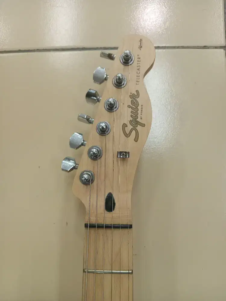 Gitar Squier Telecaster Affinity Original bekas mulus no minus