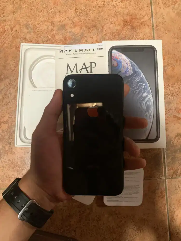iPhone XR 128gb second iBox