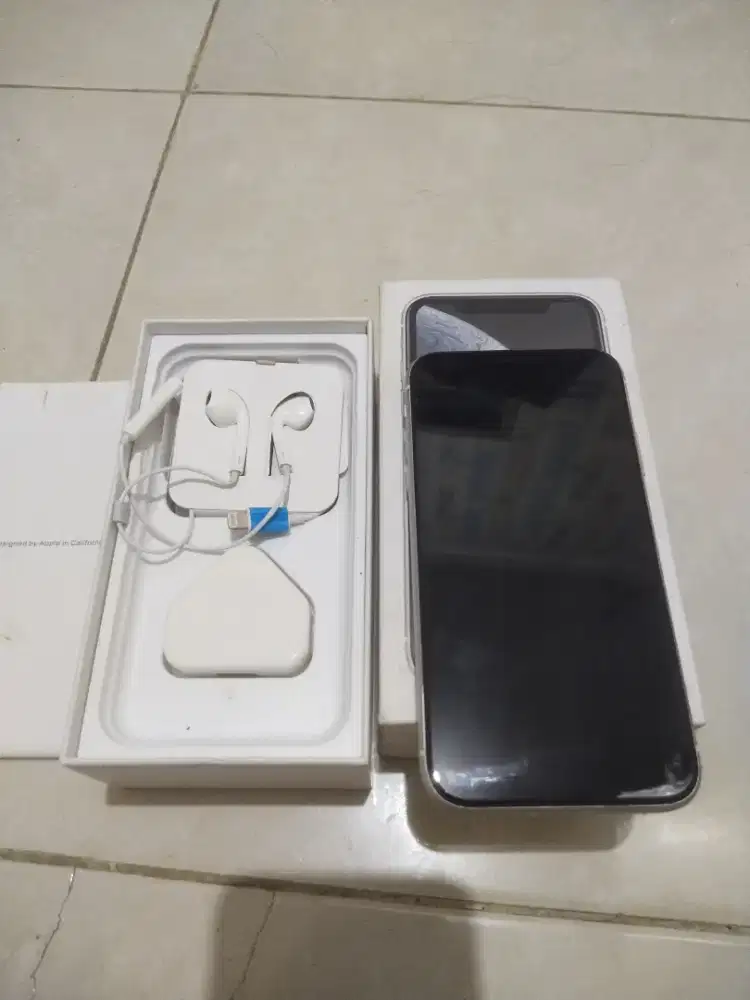 Jual Iphone XR 128 Second