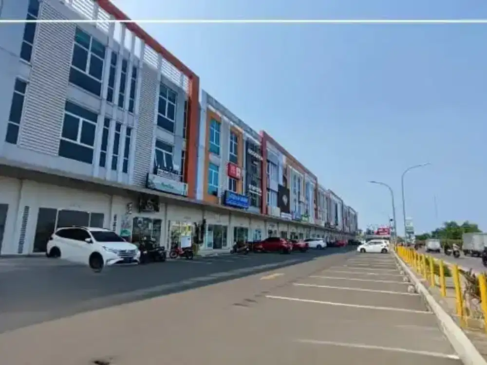 Ruko Pinggir Jalan di Burgundy Summarecon Bekasi