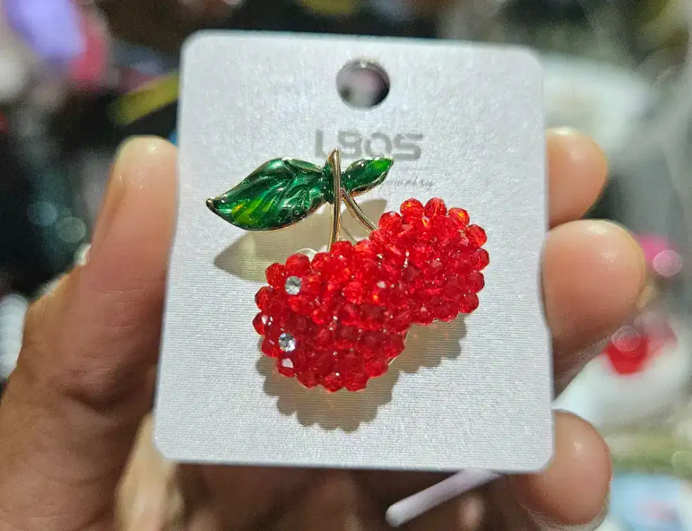 BROS CHERRY SWAROVSKI (BROSS PREMIUM)