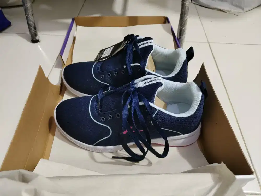 Sepatu Ando Amaryllis