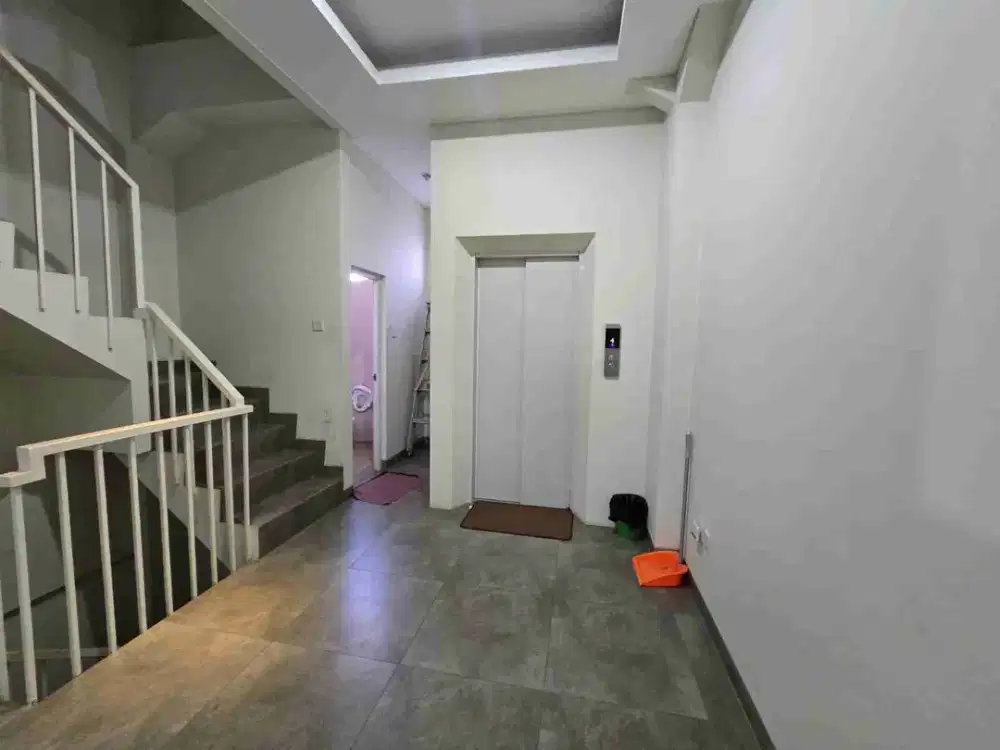 Dijual Ruko Siap Usaha di Boluvard Raya Kelapa Gading