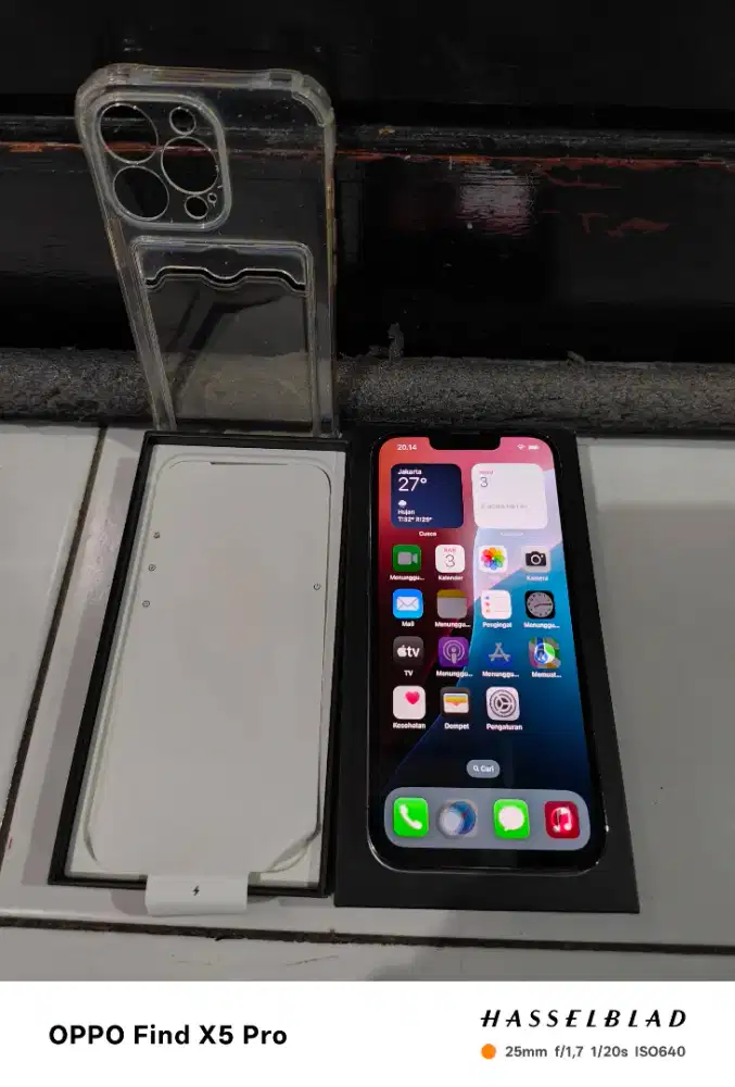 iPhone 13 Pro iBox 256gb minus backdoor pecah ,yang lain mulus