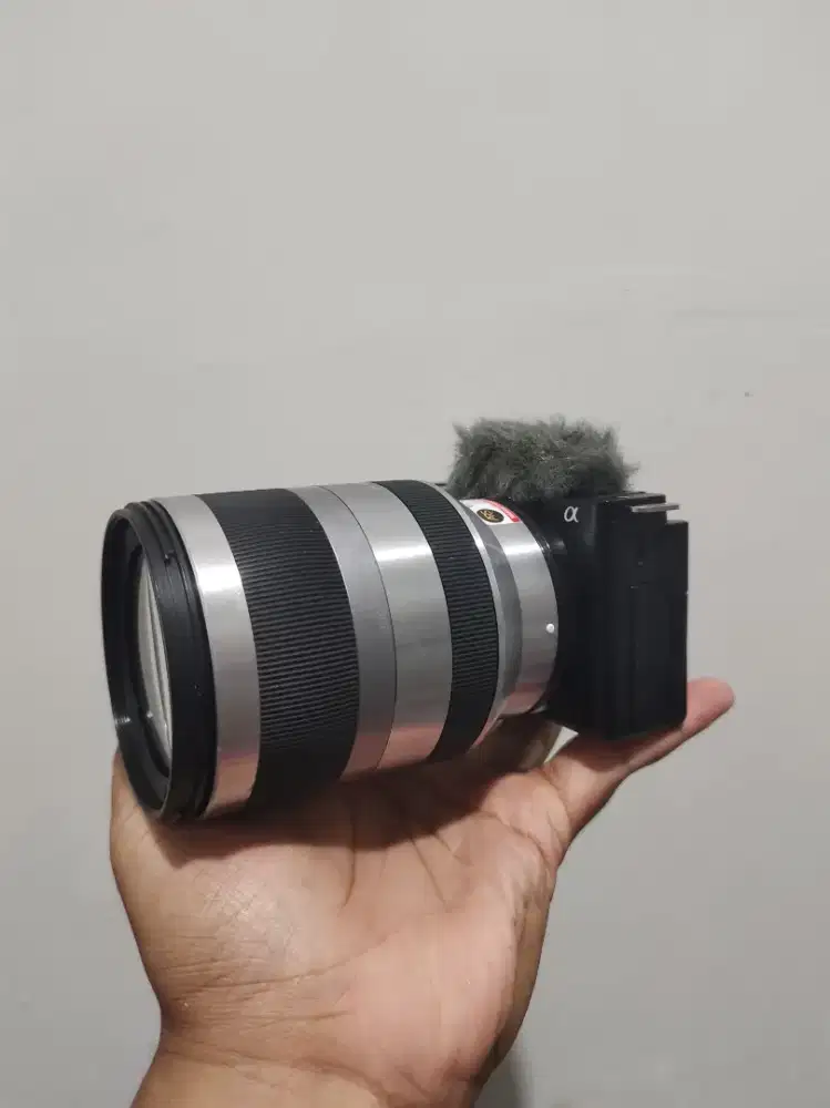 Sony ZV-E10 with 18-200mm oss