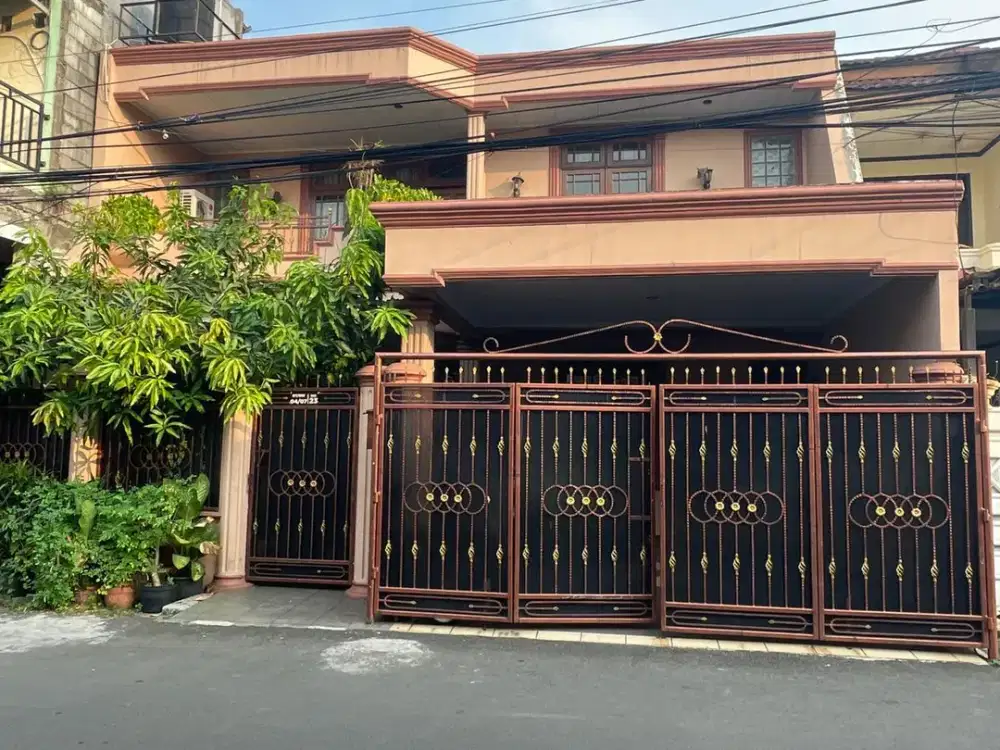 Dijual Rumah 2 Lantai Megah Rawamangun jakarta timur