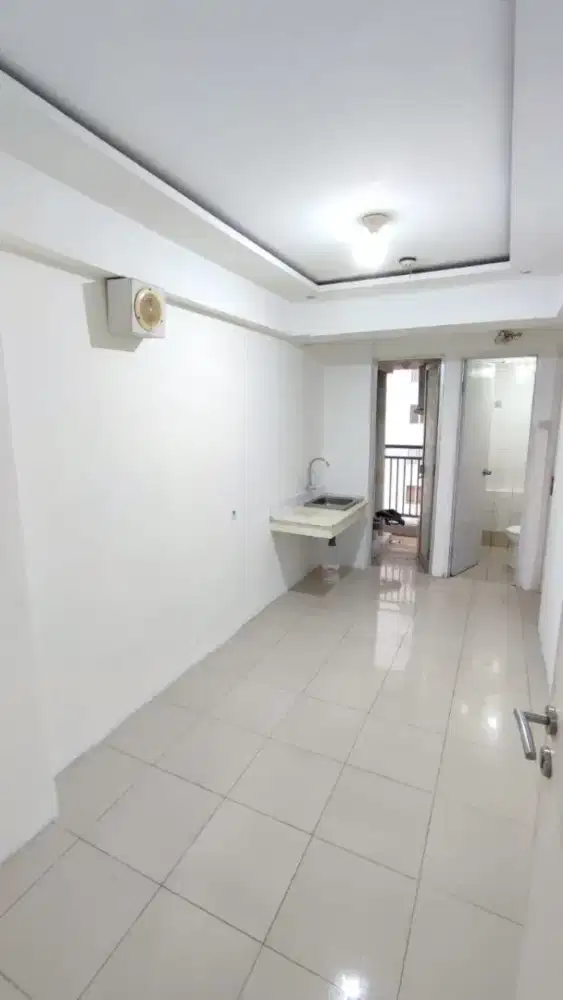 SEWA MURAH BASSURA CITY 1BEDROOM UNFURNISH LANTAI RENDAH SIAP HUNI