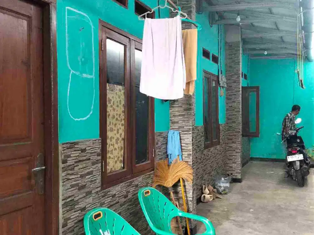 Jual 3 yunit kontrakan minimalis permanen lokasi Ciledug Tangerang kota
