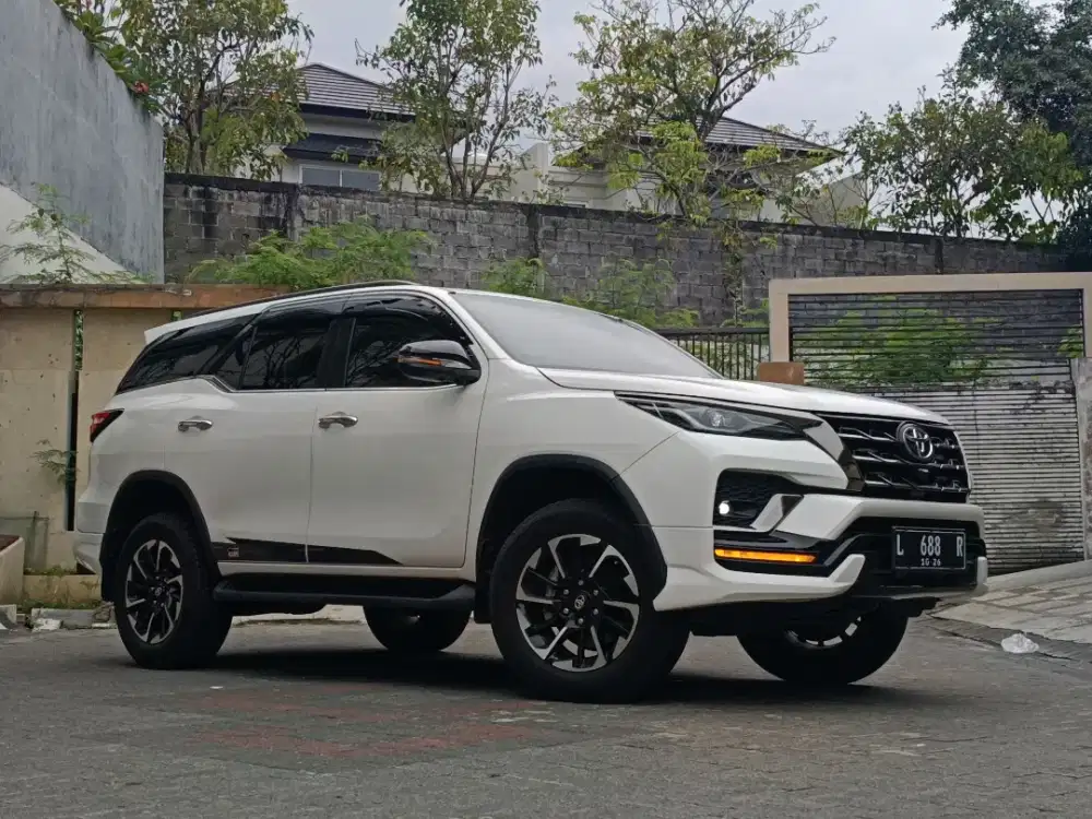 [KM 26RB]Toyota Fortuner 2.4 GR Sport 2021