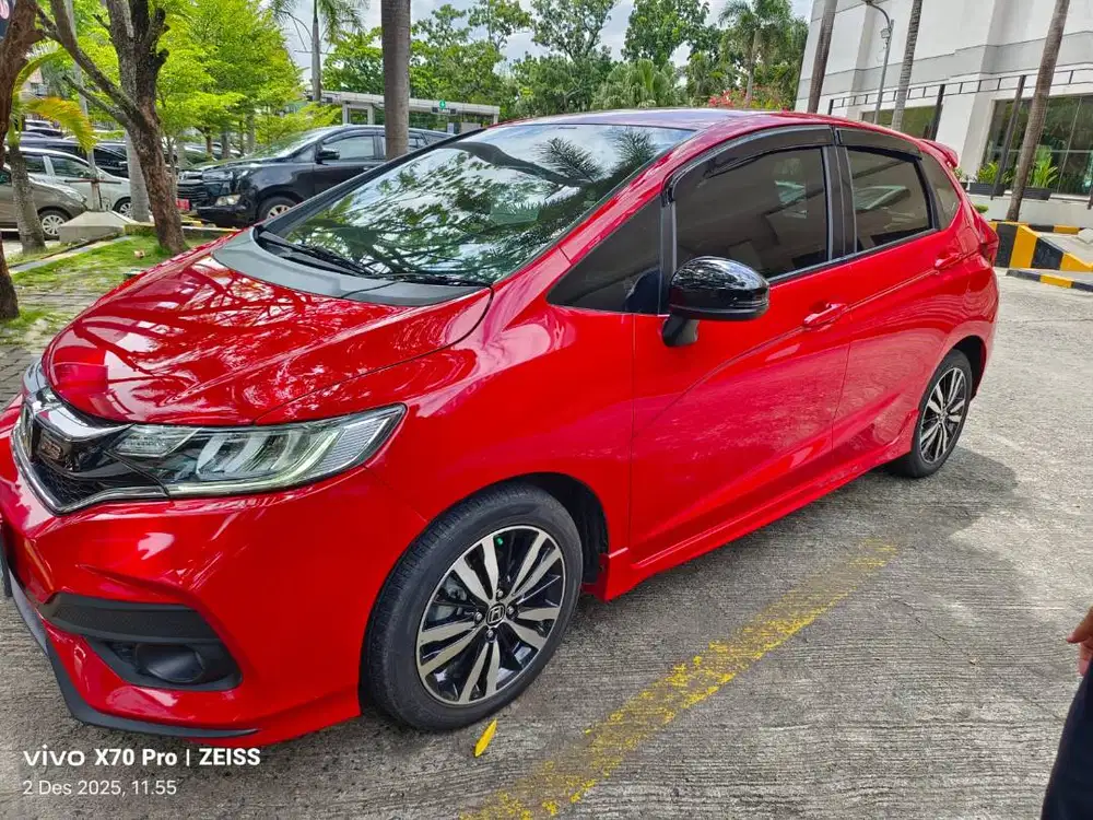 HONDA JAZZ RS 1.5 CVT MATIC 2019 MERAH FERRARI