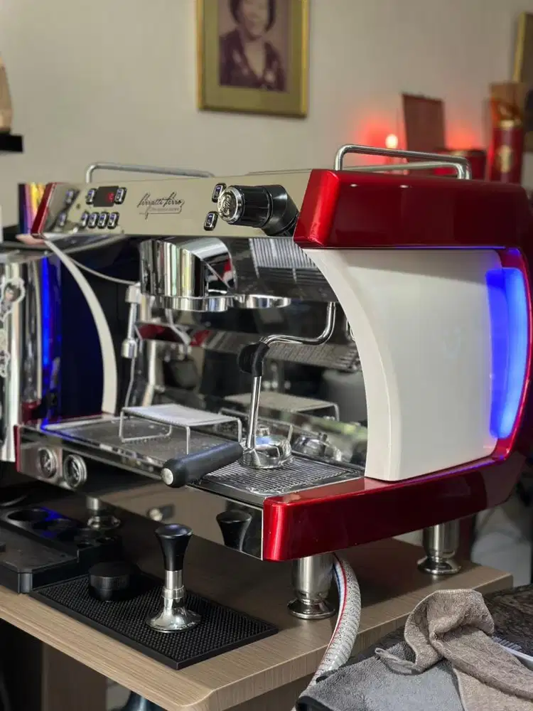 Mesin kopi espresso Ferratti Ferro 3101 fcm