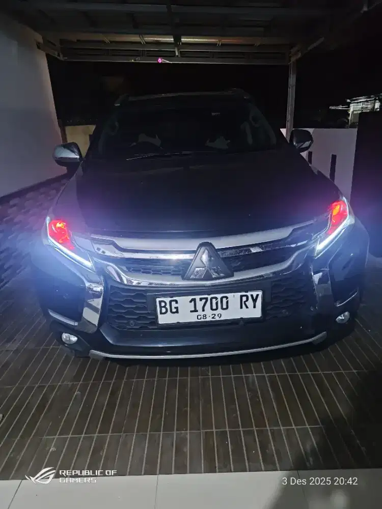 Pajero sport Dakkar 4x2 AT 2019