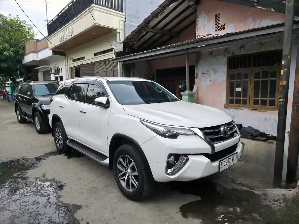Toyota Fortuner VRZ Diesel Solar Matic AT Tahun 2018 Putih , 2017
