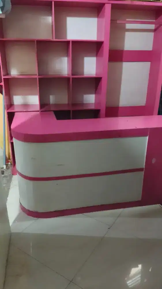 Jual lemari sama meja loundry