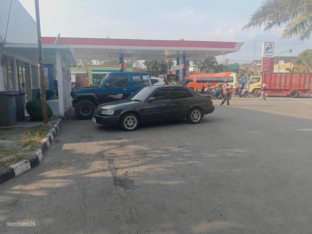 Toyota Corolla 2000 Bensin