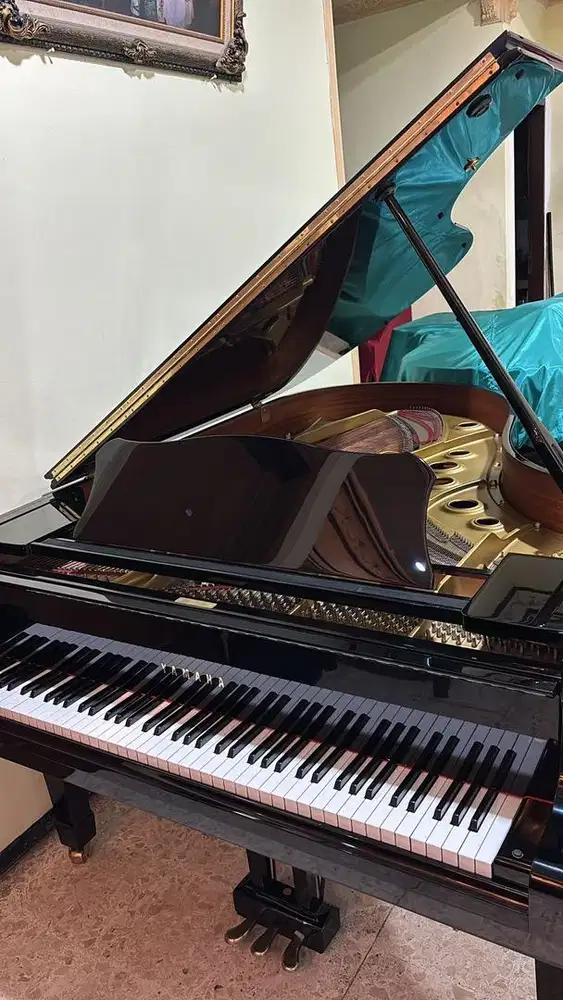 GRAND PIANO C5 F