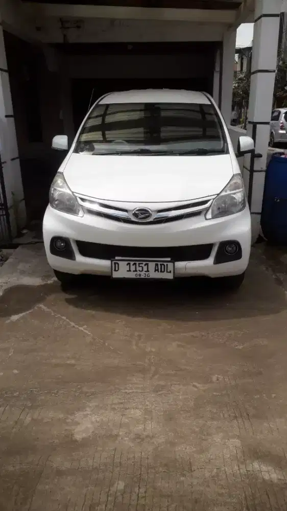 Daihatsu Xenia 1.3 R Deluxe Manual 2015