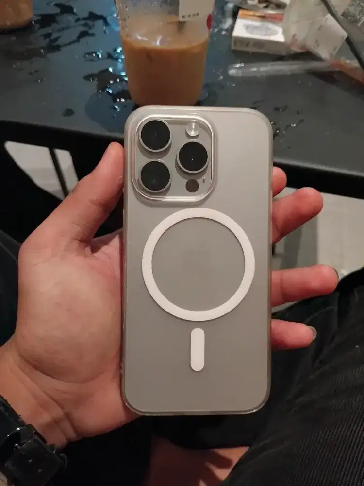 iphone 15pro 256 ibox