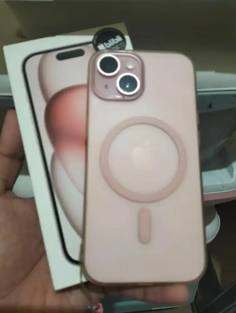 iPhone 15 128GB pink second