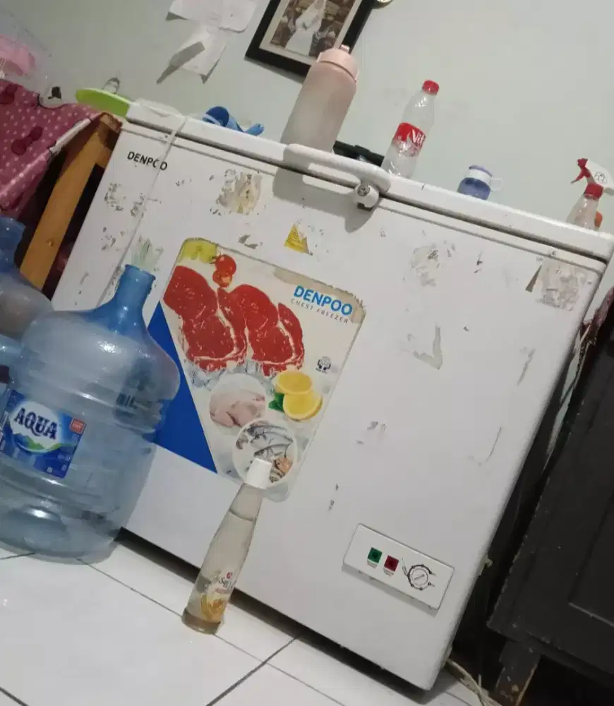 Freezer denpo 300 liter masih bagus