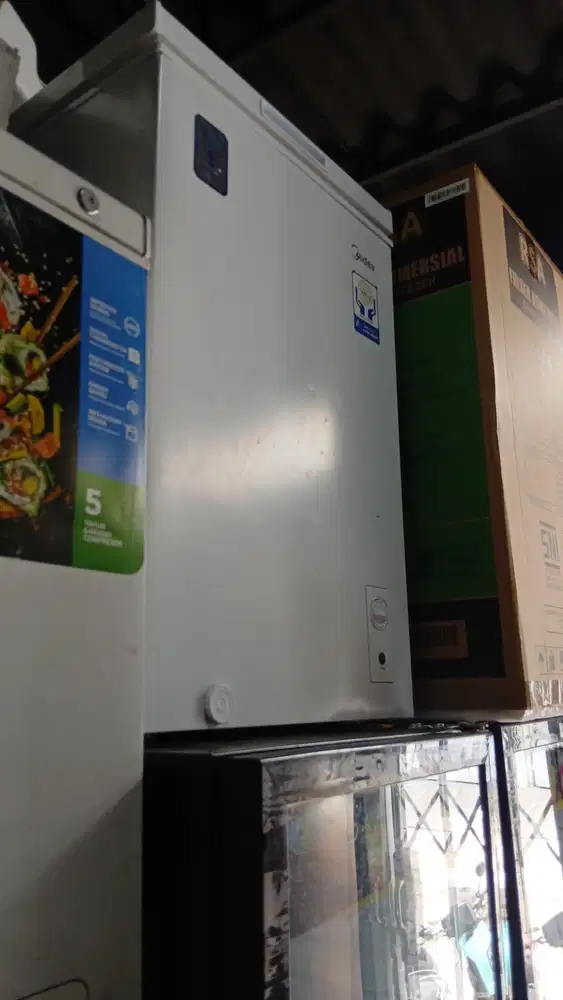 Frezeer murah banting harga