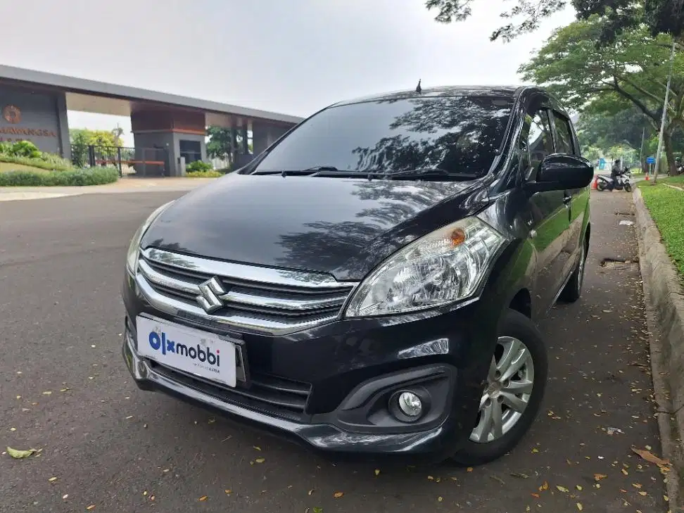 LOW DP Suzuki Ertiga 1.4 GL Bensin-MT 2018 6NQ