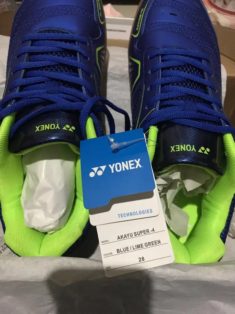 Sepatu badminton yonex ori no kw