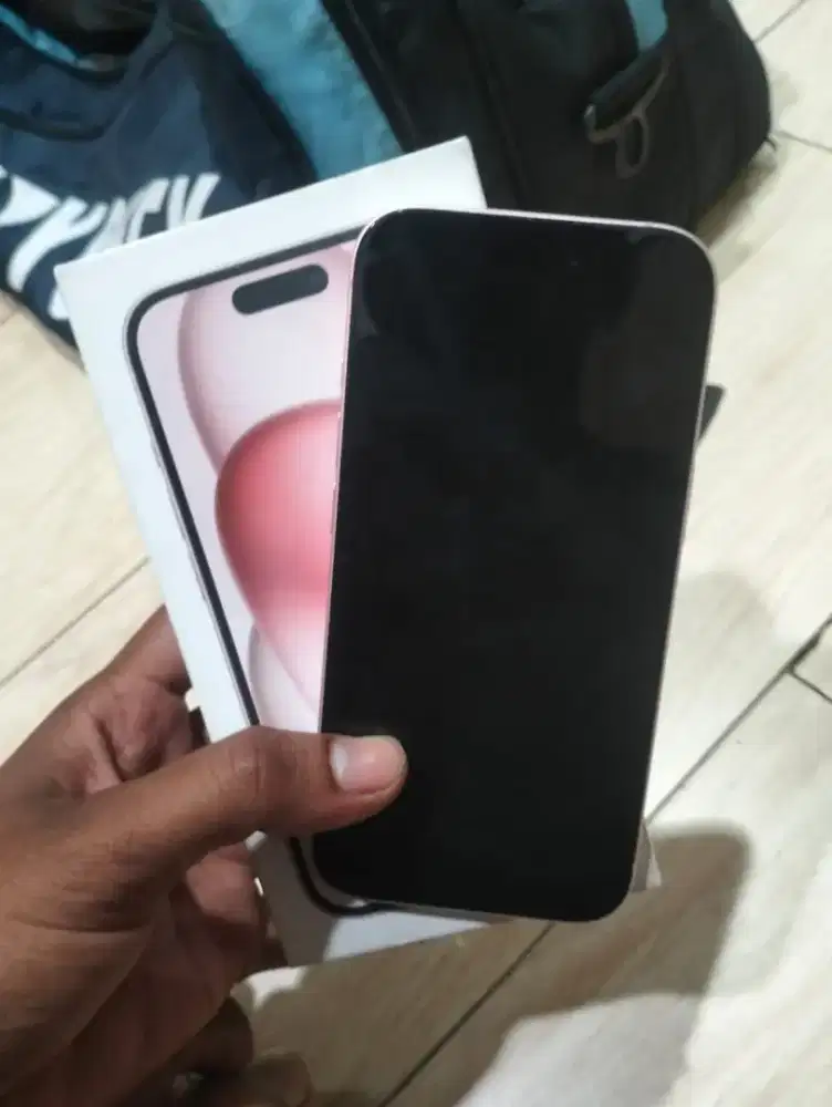 IPHONE 15 128 GB FULLSET ORI