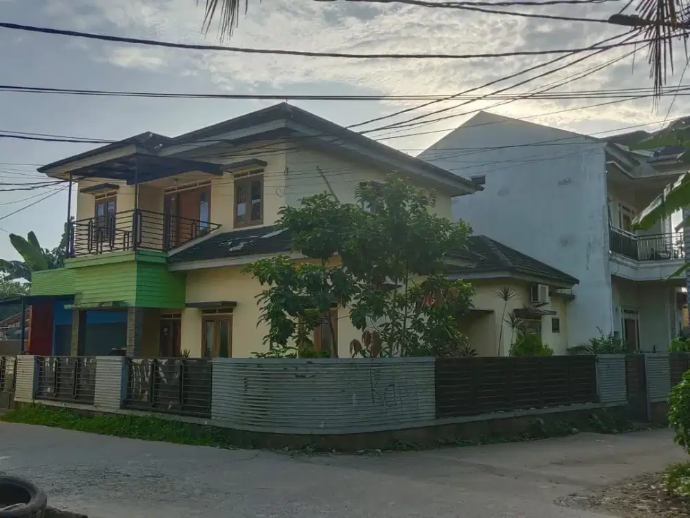 Rumah LT 300 Hook 5 Menit ke Stasiun Serpong 2 Lt Dibantu KPR J-28842