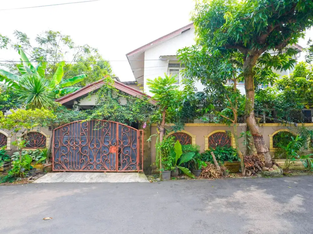 Rumah Luas Asri 10 Menit ke Gerbang Tol Pamulang Bebas Banjir J-32566