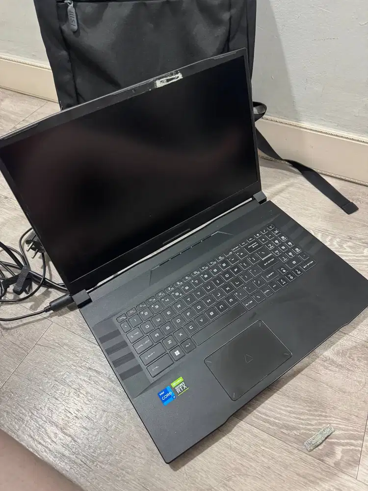 MSI GL76 11UEK - 252ID Pulse | i7-11800H | RTX3060 6GB | 1TB NVME | 14