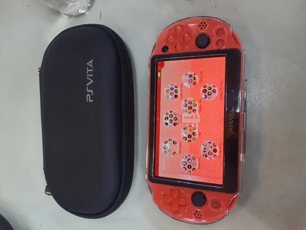 PS VITA SLIM MEMORI 512GB FULL GAME TERBARU. 99% MULUS