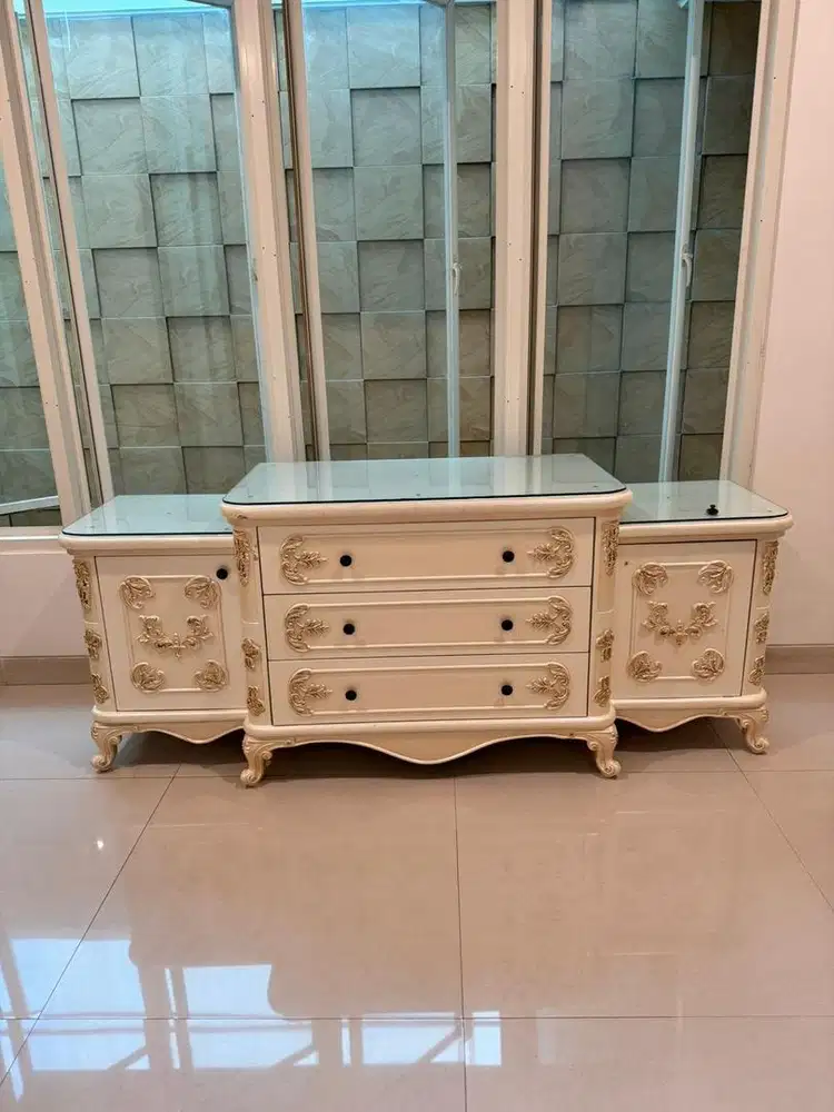 Jual meja rias bekas