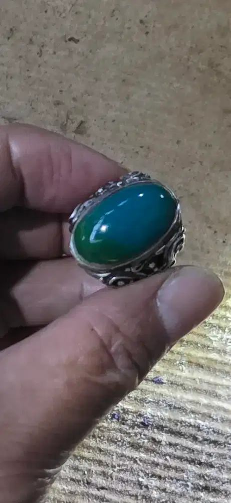 Batu bacan doko ring perak ukir