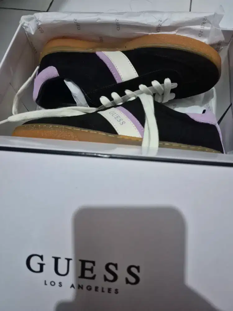 GUESS SNEAKERS LADIES NOLINAS BLK01(D25)