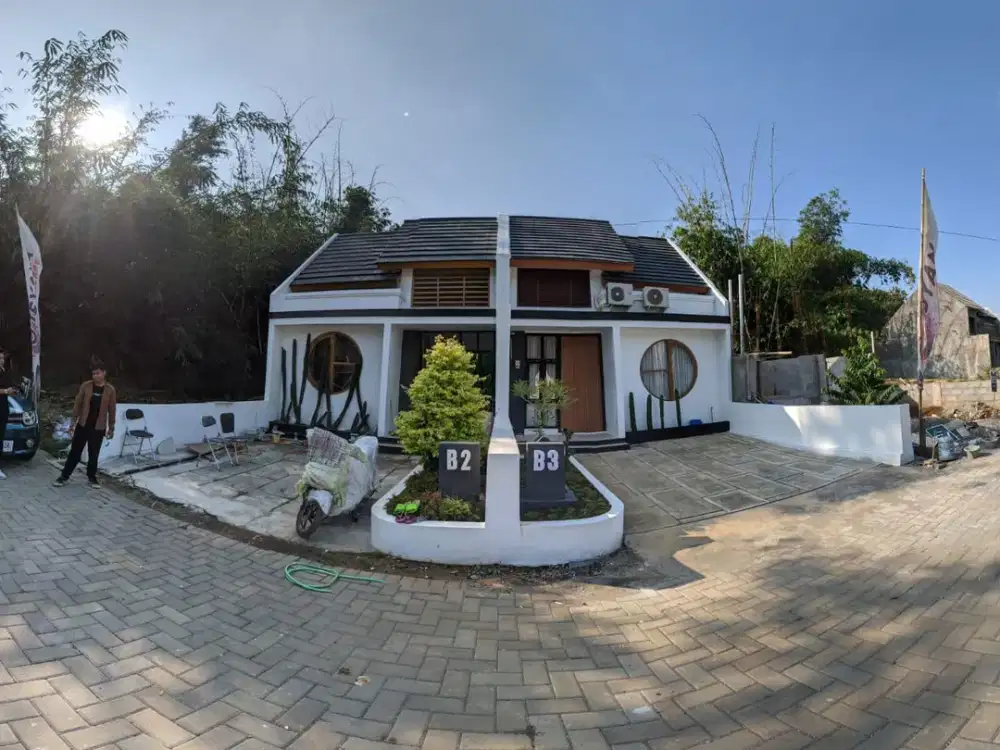 RUMAH 350 JUTAAN DEKAT YIA MODEL JAPANESE MINIMALIS