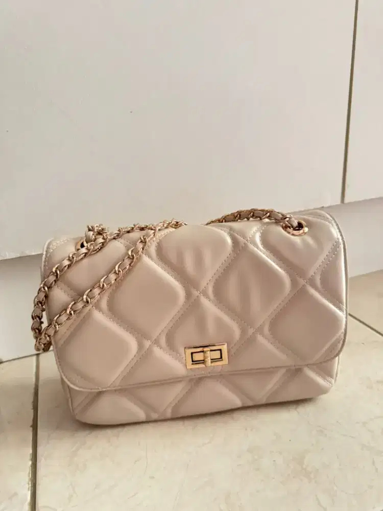 Di jual Cepat dan Murmer Tas Connexion