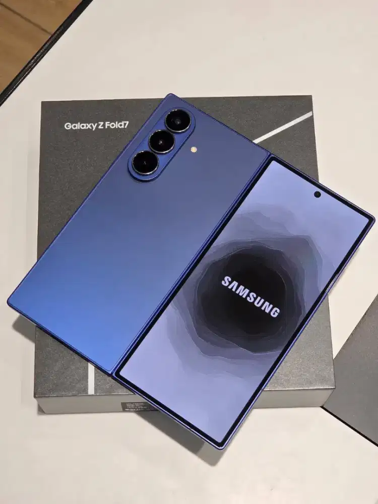 SAMSUNG GALAXY Z FOLD 7 16GB/1TB GARANSI RESMI SEIN (BNIB)