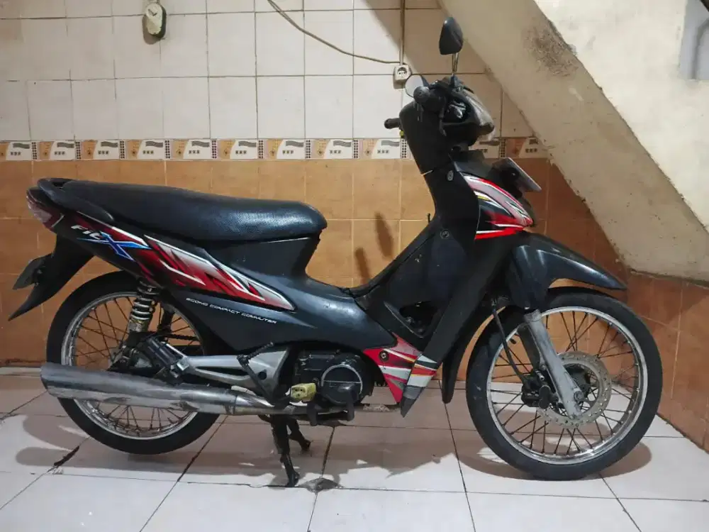 SUPRA 2008 ORISINIL TGN 1 MULUS SIAP PAKAI MESIN ENAK STANDART HALUS